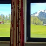 Haus Jonghof Lägenhet